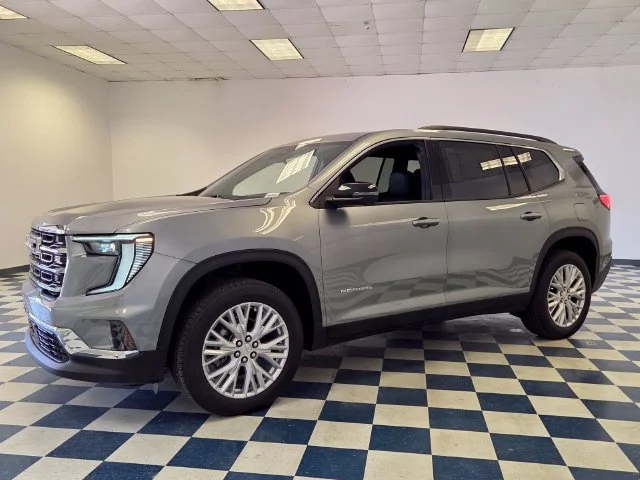 New 2027 Sterling Metallic GMC Elevation image 3