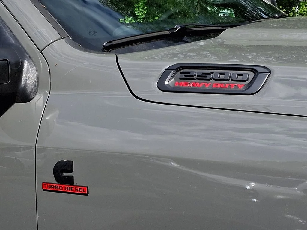 New 2026 Ceramic Gray Clear-Coat Exterior Paint RAM Big Horn image 15