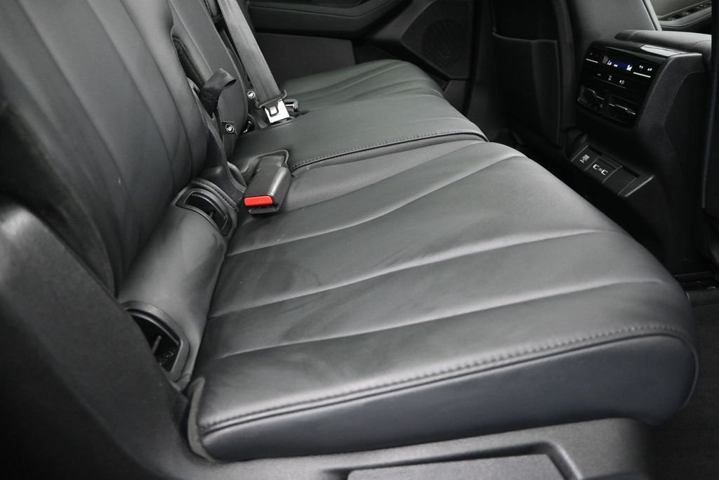 Used 2023 White Acura 3.5L image 22