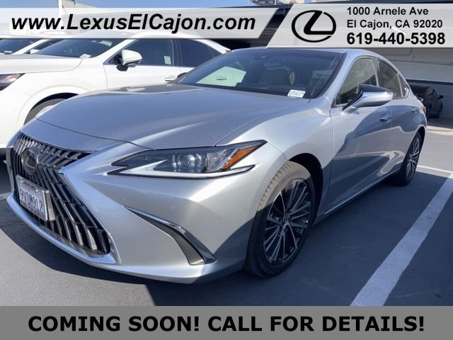 2025 Lexus ES 300h 300h's photo