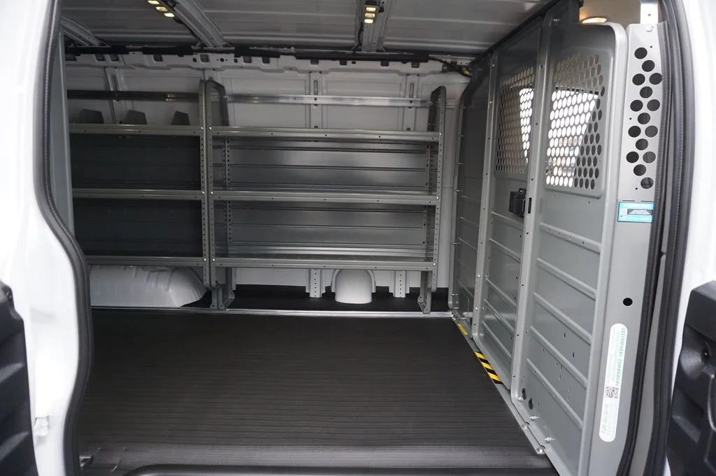 2025 Chevrolet Express Cargo Work Van - Photo 20