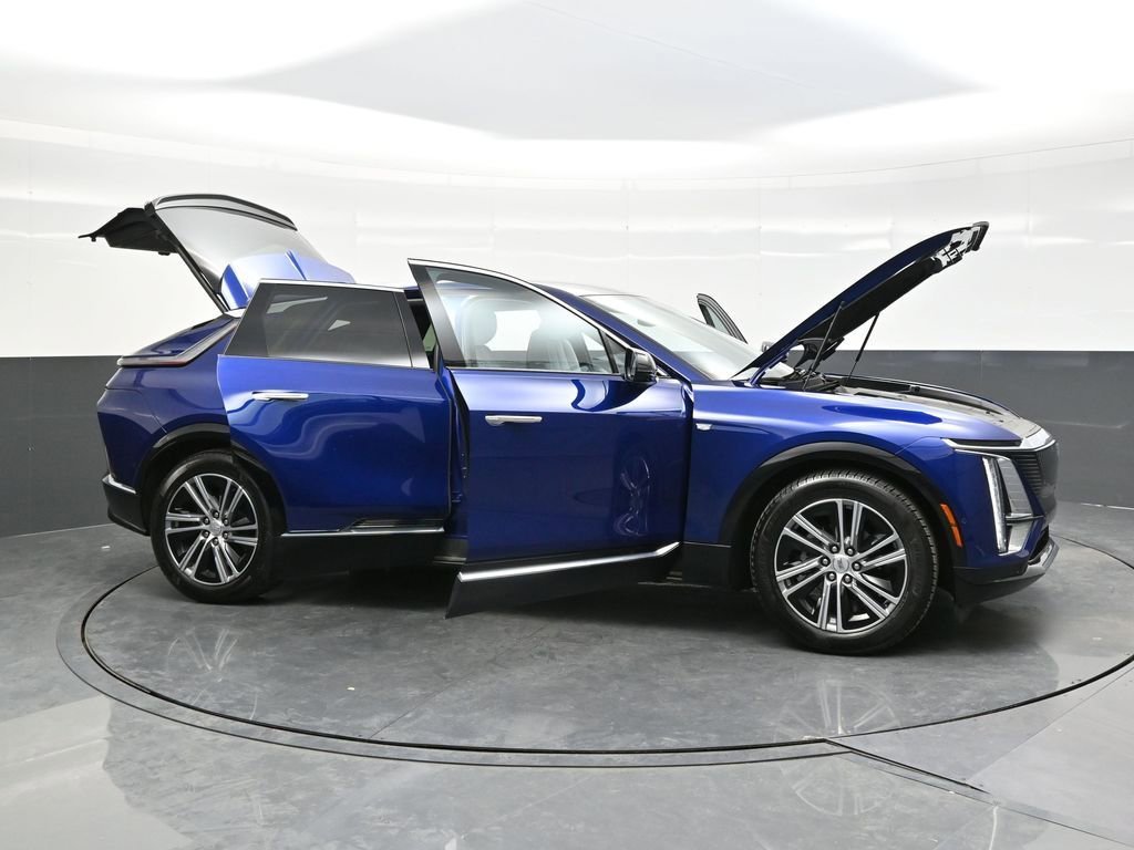 2024 Cadillac LYRIQ Luxury 1 - Photo 41