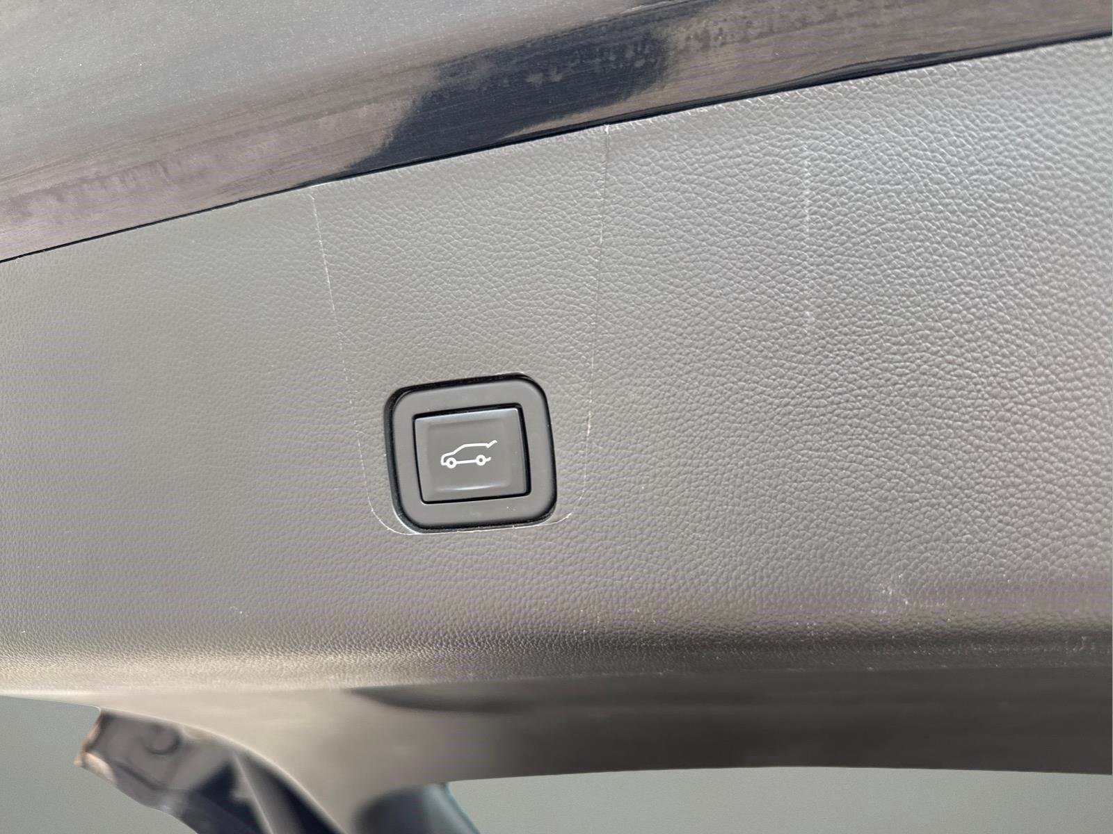 Used 2023  CHEVROLET LT image 21