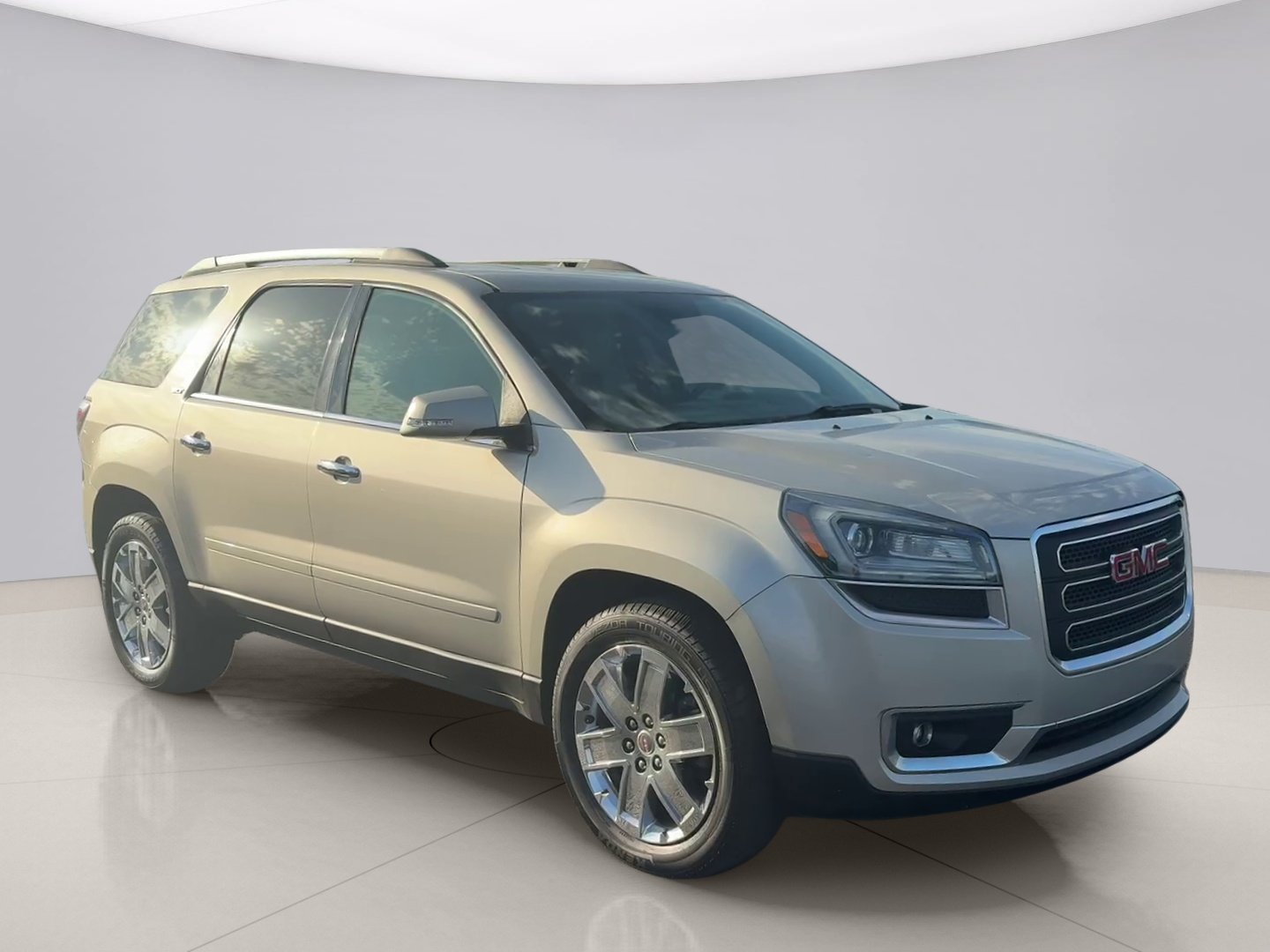 Used 2017 Silver Gmc LIMITED image 7