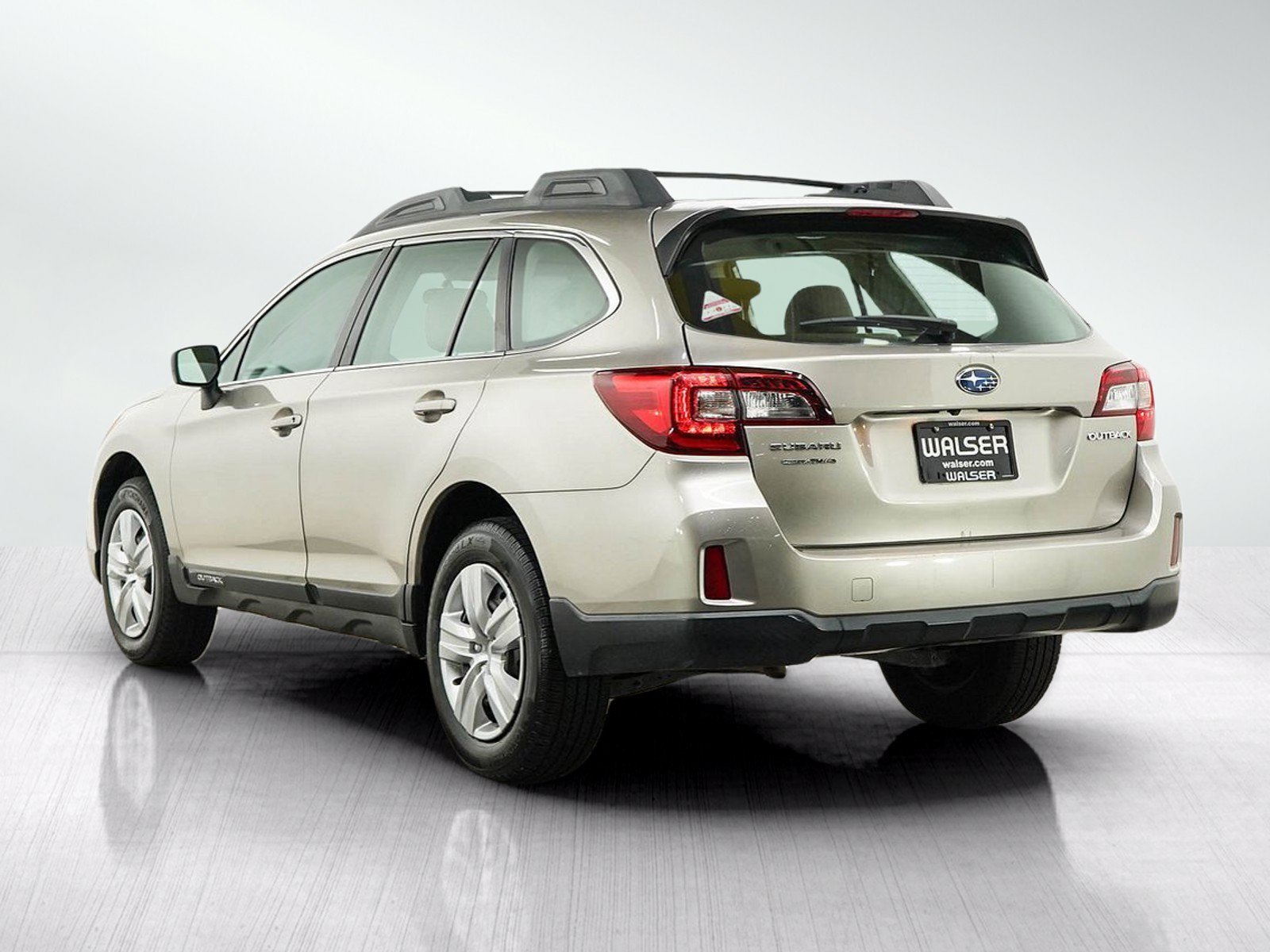 Used 2015 Tungsten Metallic Subaru 2.5i image 3