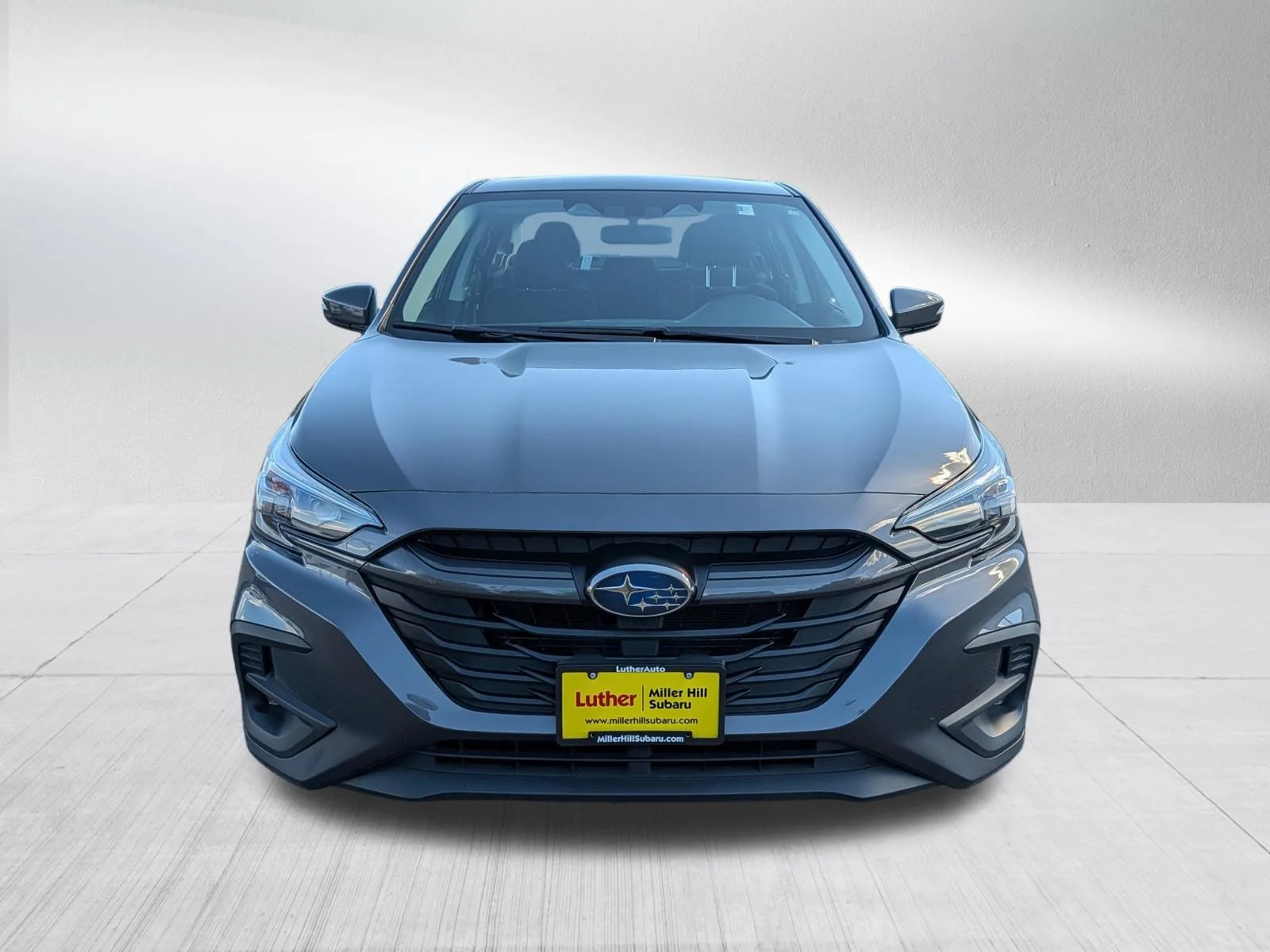Used 2025 Magnetite Gray Metallic Subaru Premium image 2