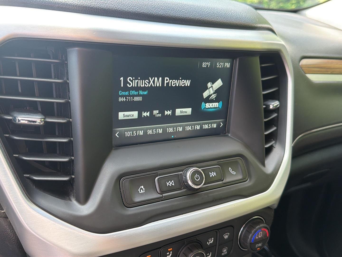 Used 2019 Quicksilver Metallic GMC SLE image 23