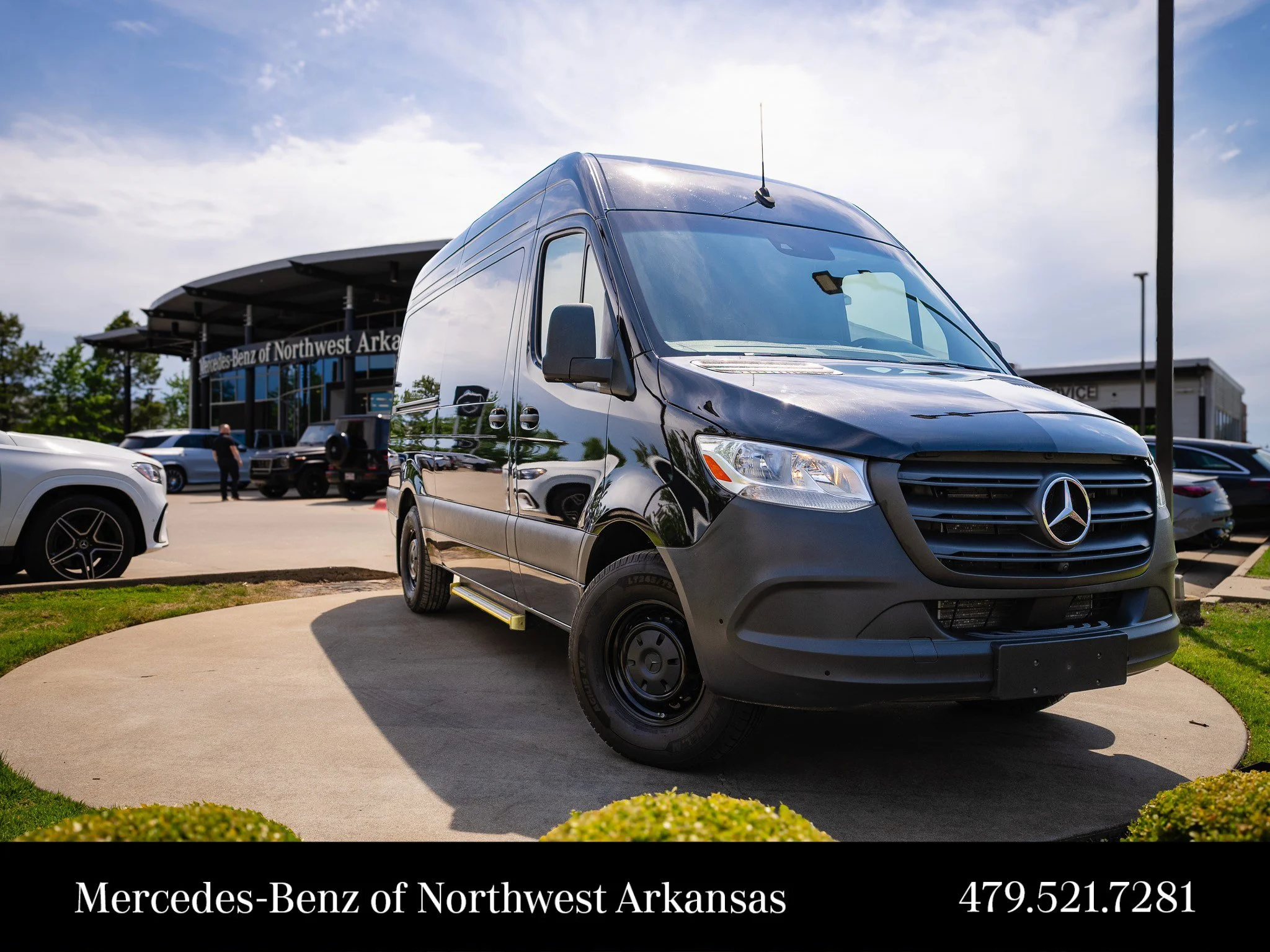 2024 Mercedes-Benz Sprinter 2500 144 WB HO's photo