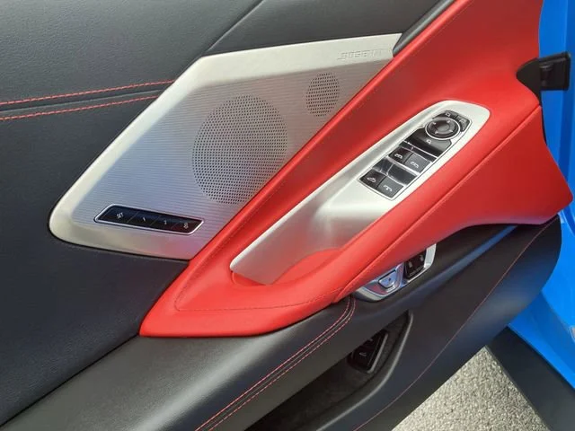 2021 Chevrolet Corvette 2LT - Photo 21