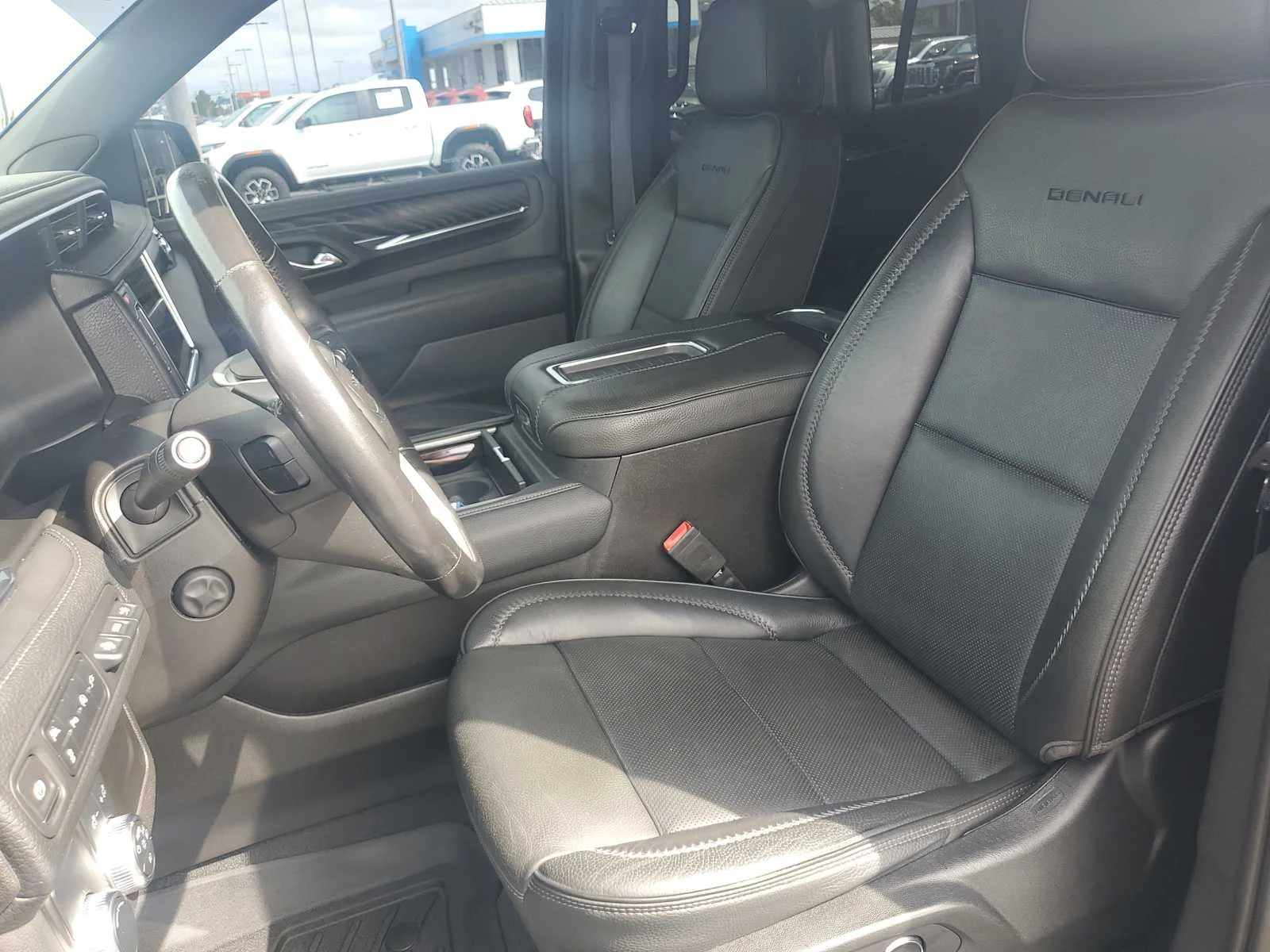Used 2021 ONYX BLACK GMC Denali image 22