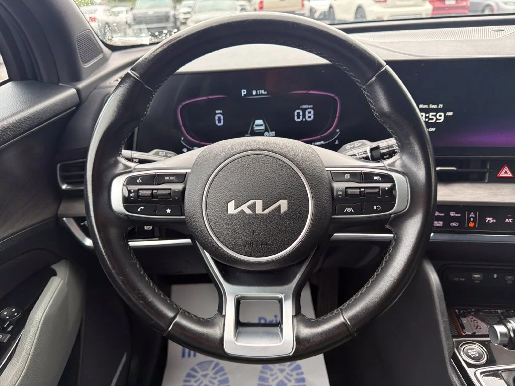 Used 2023 Gray Kia X-Line image 15
