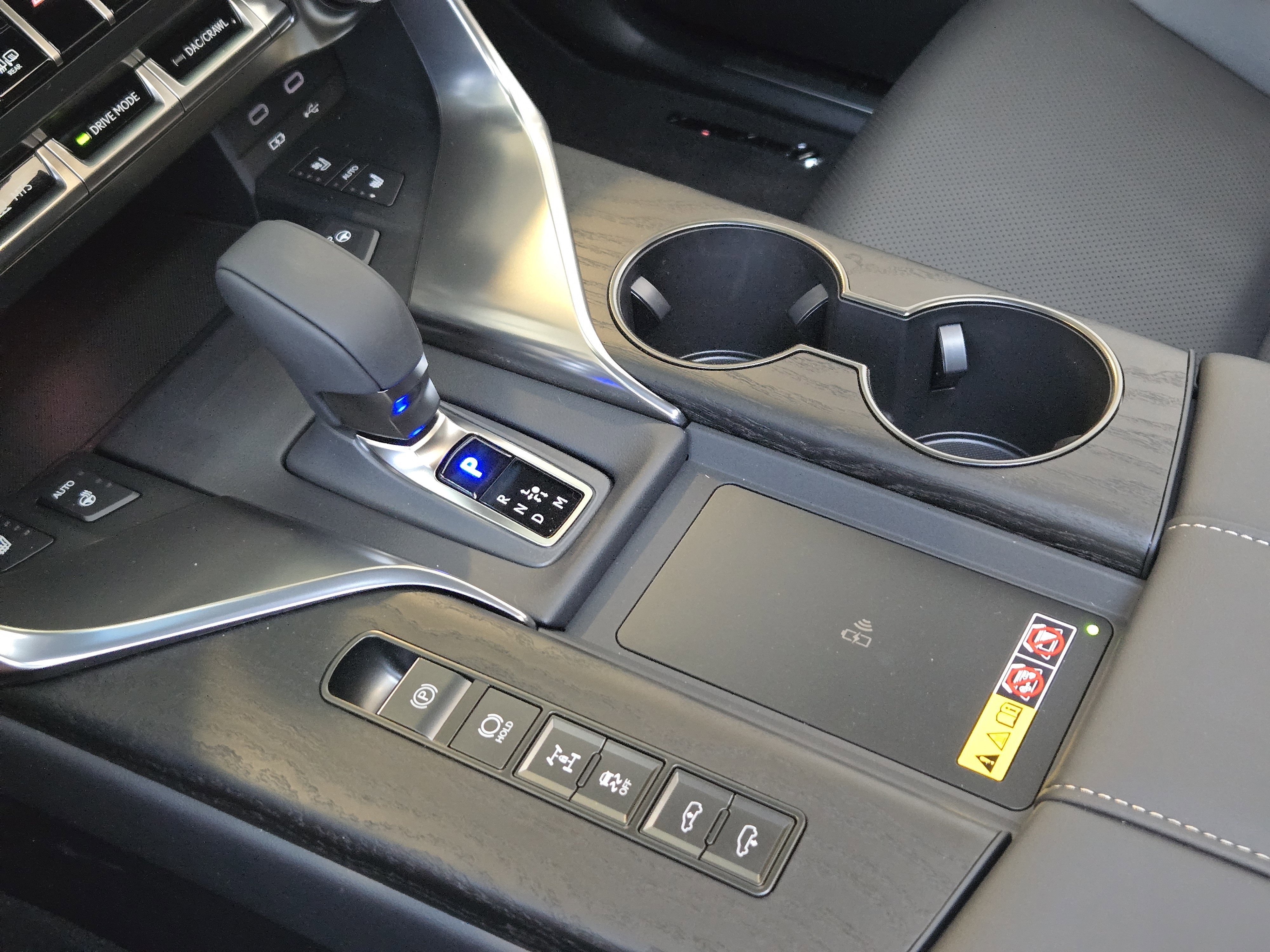 2026 Lexus LX 700h Luxury - Photo 14