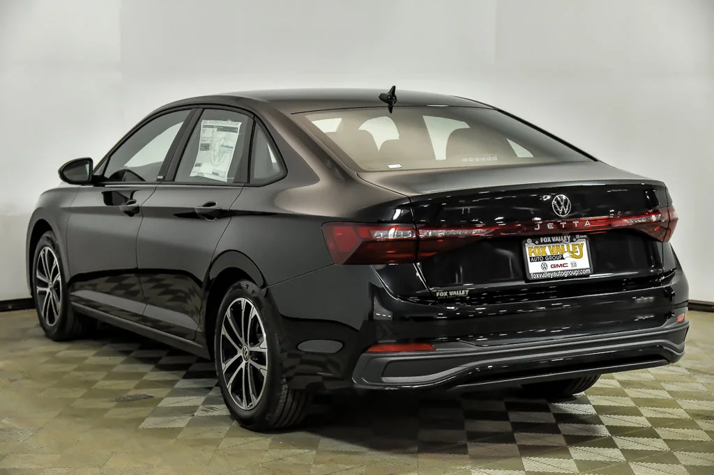 Certified Used 2026 Black Volkswagen 1.5T Sport image 4