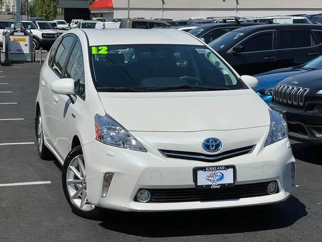 2012 Toyota Prius v Five