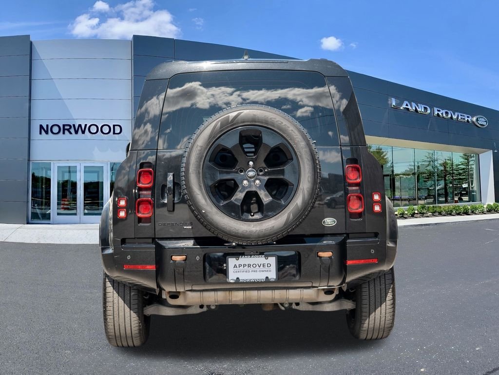 2023 Land Rover Defender X-Dynamic SE - Photo 5