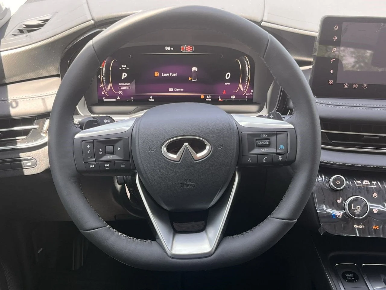 New 2027 MINERAL BLACK INFINITI Luxe AWD image 11