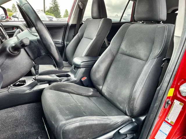 Used 2017 Red Toyota XLE image 14