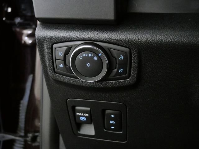 Used 2019 Red Ford XLT image 26