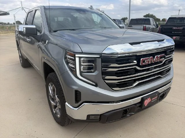 New 2026 Silver GMC SLT image 9