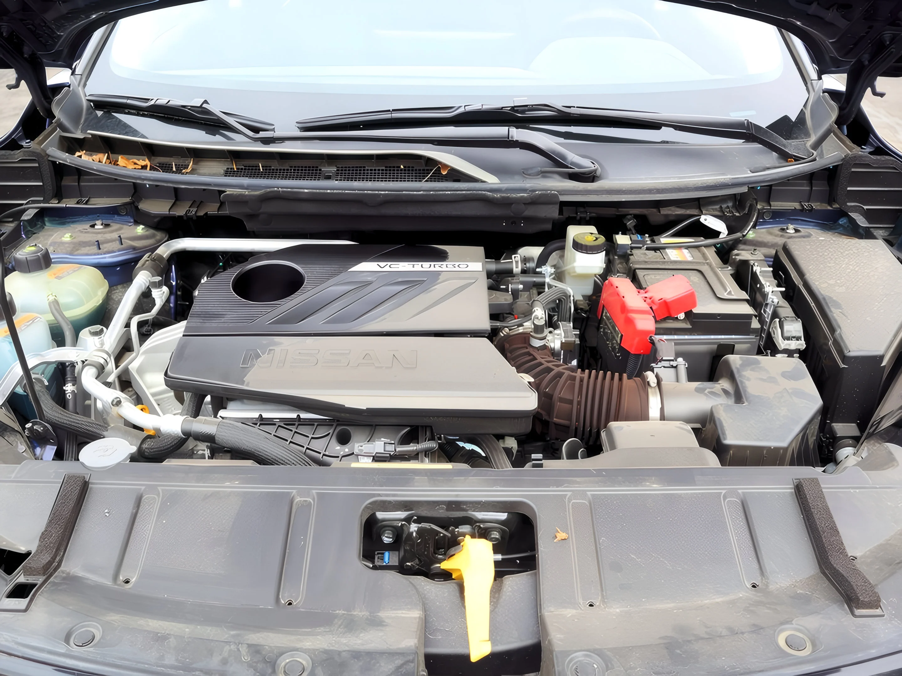 2025 Nissan Rogue SL - Photo 34