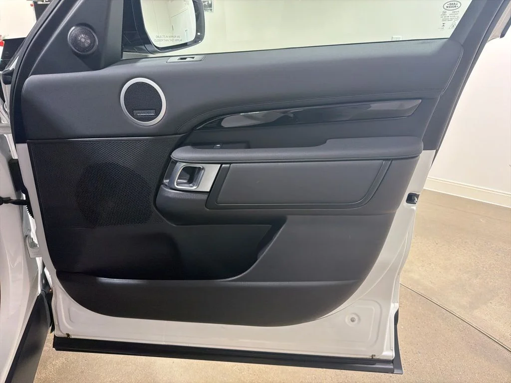 Certified Used 2025 Fuji White Land Rover S image 23