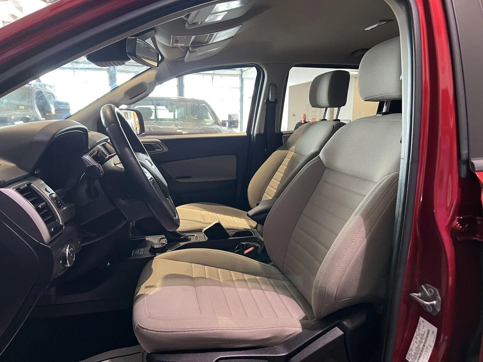 Used 2021 Rd Ford XL image 13
