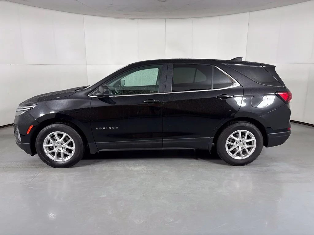 Certified Used 2024 Mosaic Black Metallic Chevrolet LT image 6