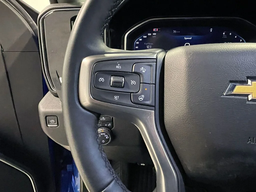 Used 2026 Blue Chevrolet LT image 32