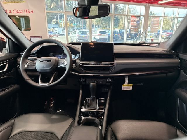 New 2026 Joose (DISC) Jeep Latitude image 11