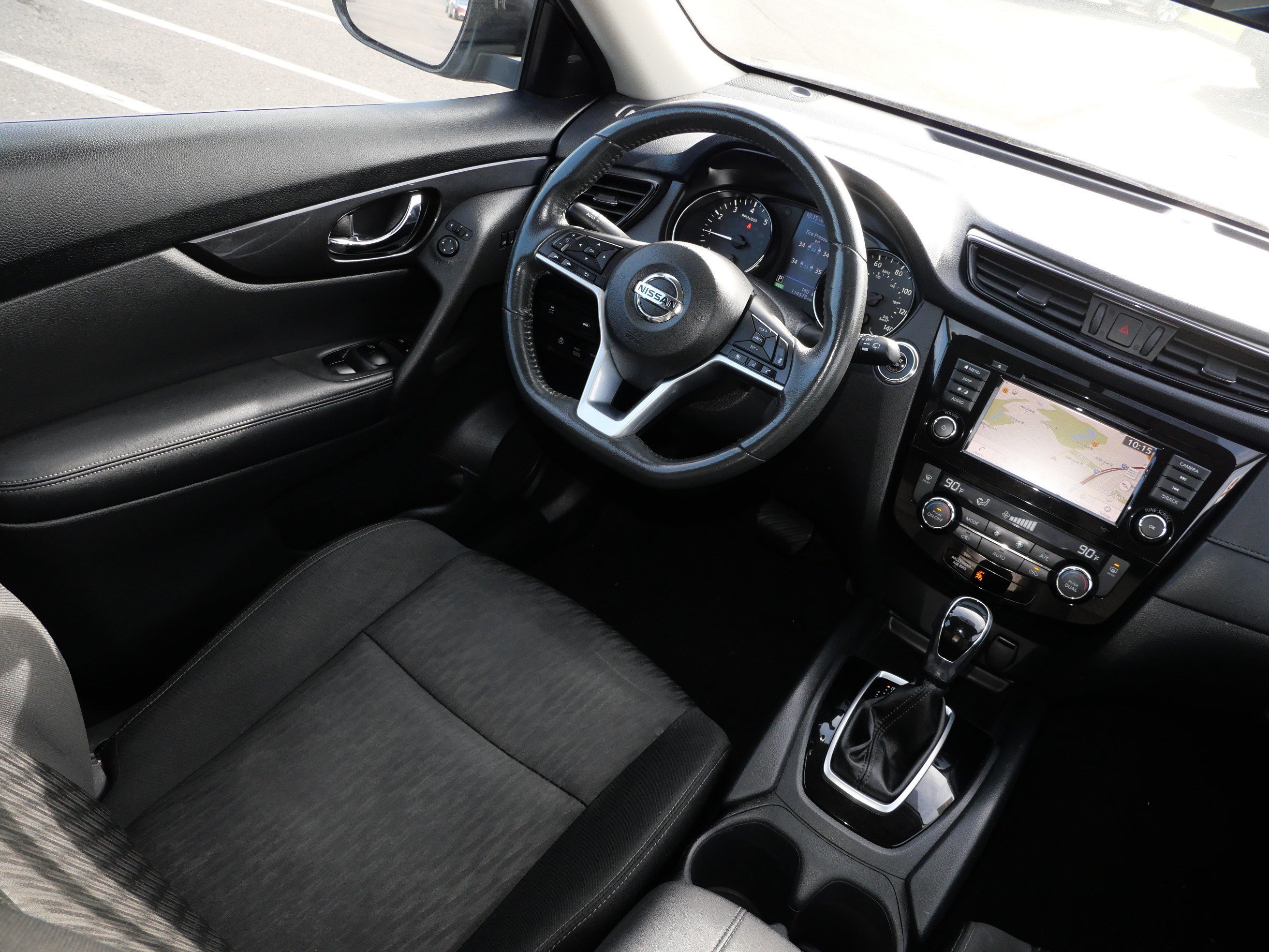 Used 2018 Gun Metallic Nissan SV image 9