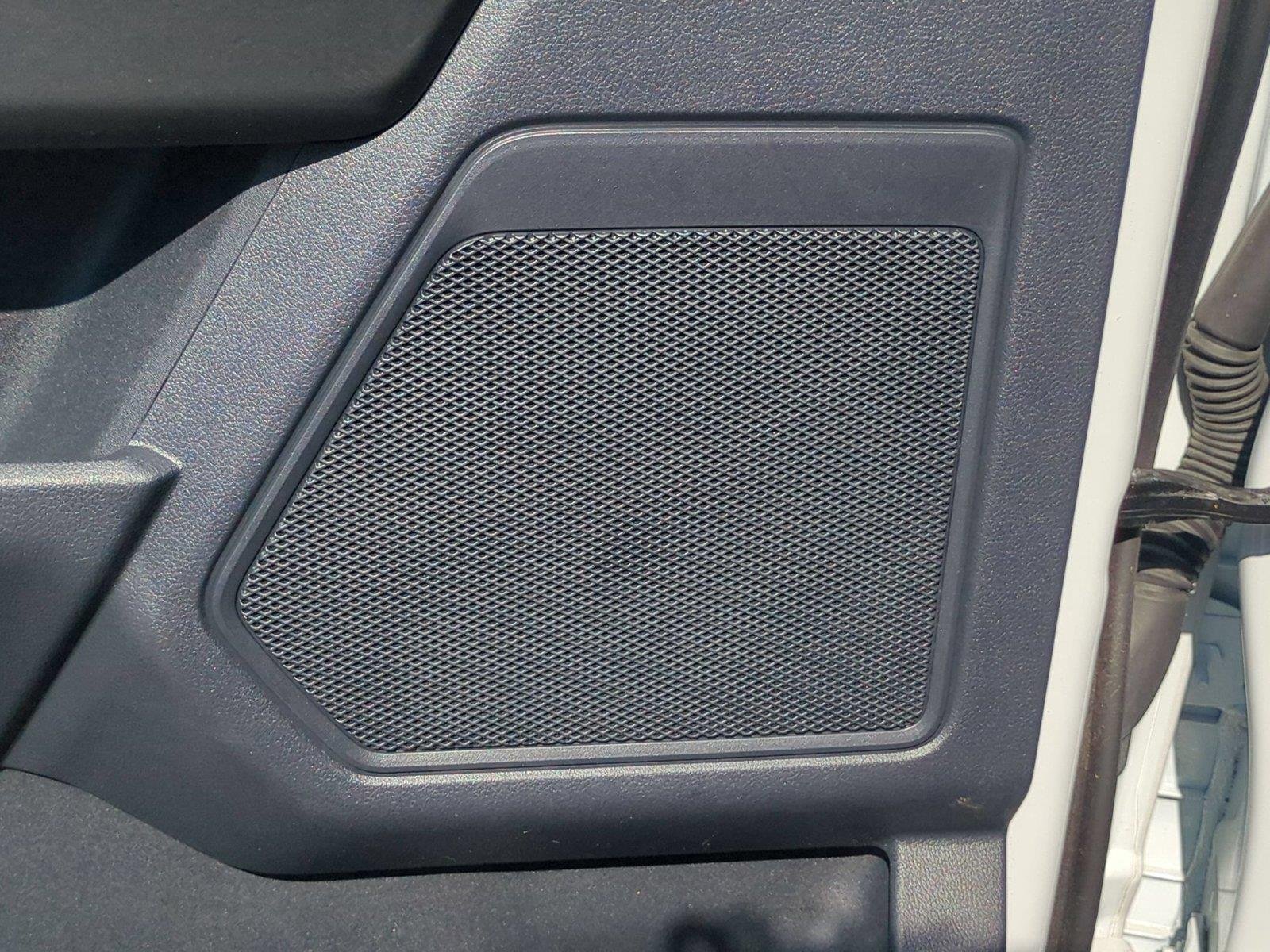 Used 2024 Oxford White Ford XLT image 16