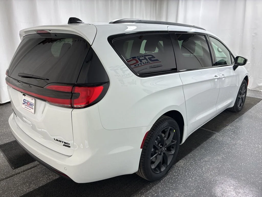 New 2026 White Chrysler Limited image 4