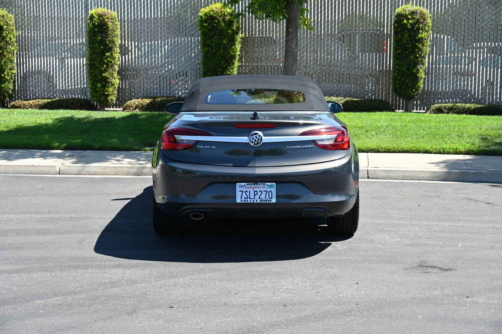 Used 2016 Graystone Metallic Buick Premium image 24