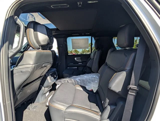 New 2026 Oxford White Ford Tremor® image 9