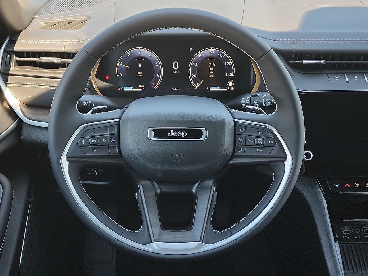 New 2026 White/off-white Jeep Limited image 21