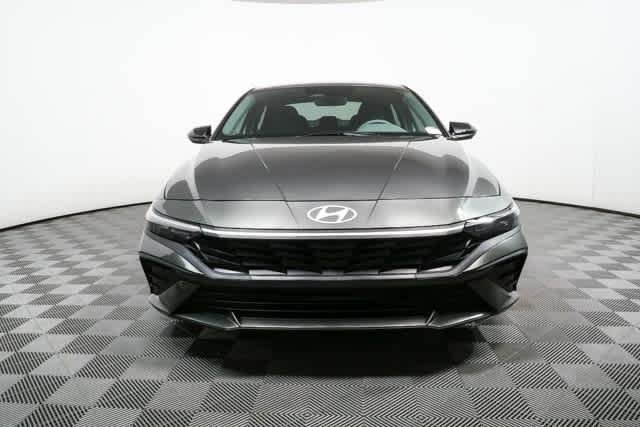 New 2026 Amazon Gray Hyundai SEL Sport image 12