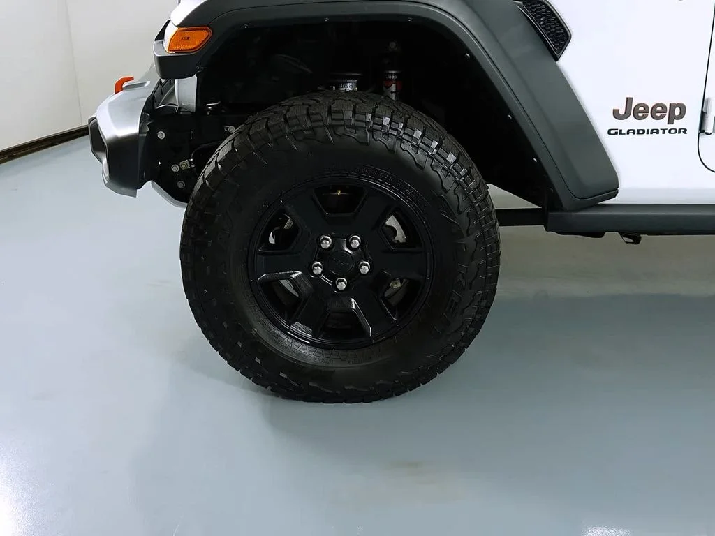 2022 Jeep Gladiator Mojave - Photo 8