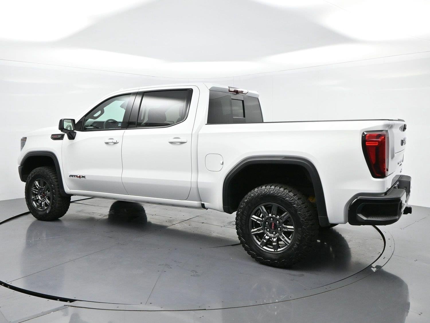 Used 2026 Summit White GMC AT4X image 5