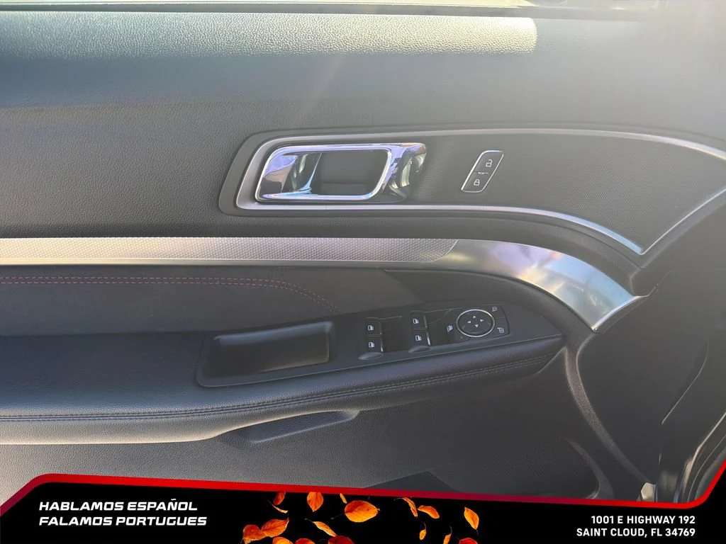 Used 2018 Black Ford XLT image 13