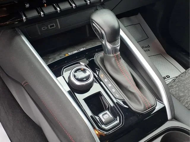 Used 2024 Sand Dune Metallic Chevrolet Z71 image 8