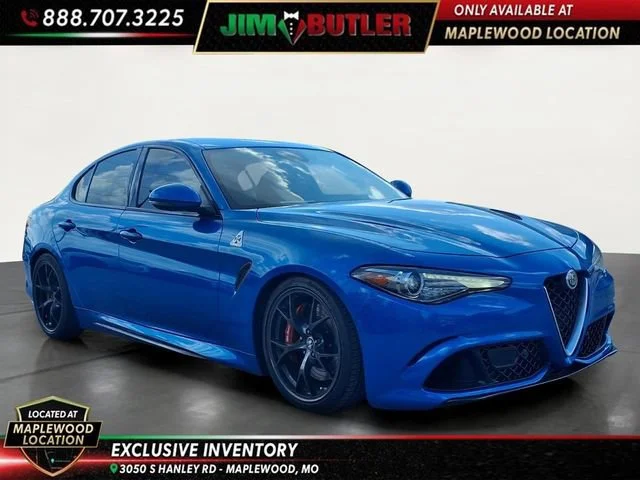 Used 2018  Alfa Romeo  image 23