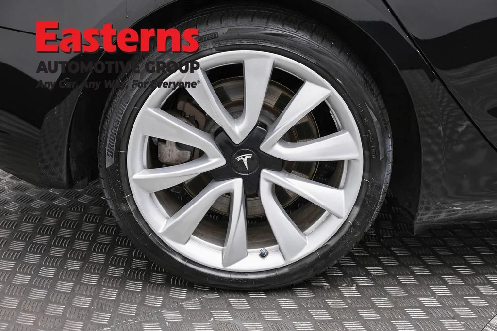 Used 2020 Black Tesla Long Range image 23