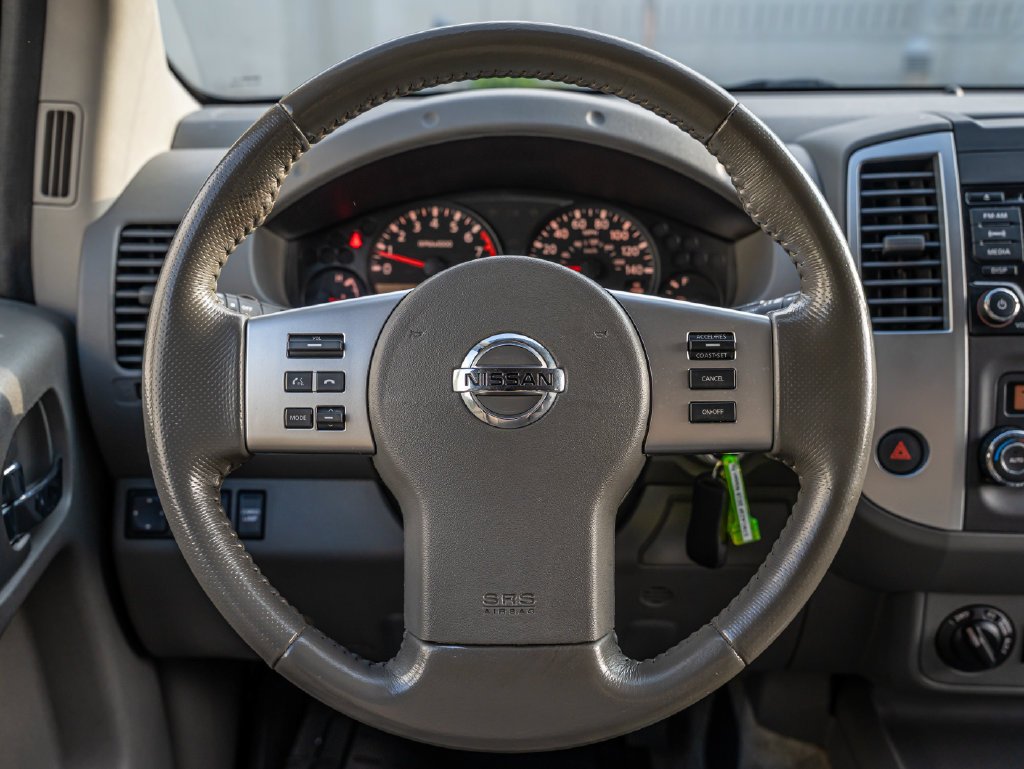 Used 2018 Lava Red Nissan SV image 38