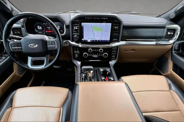 Used 2023 White Ford Lariat image 12