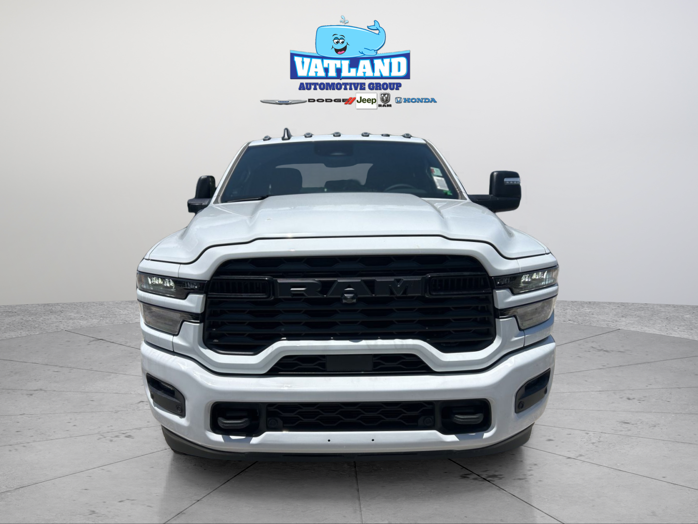 New 2026 Bright White Clear-Coat Exterior Paint RAM Big Horn image 21