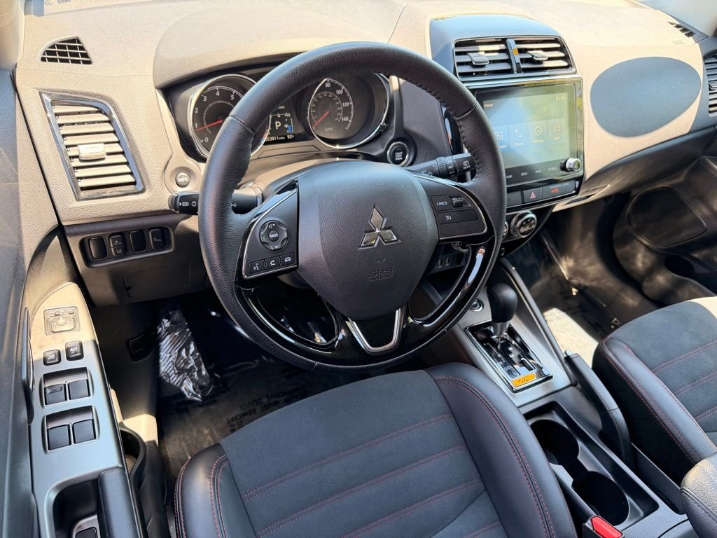 Used 2024 Gray Mitsubishi  image 23
