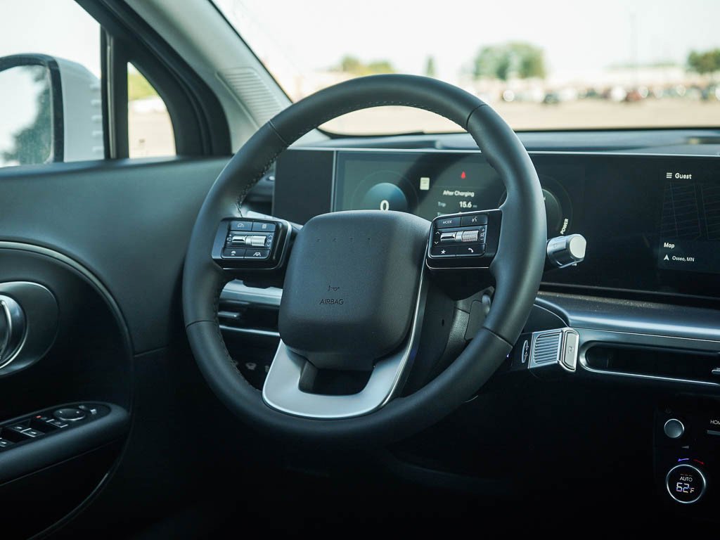2026 Hyundai IONIQ 9 S - Photo 17
