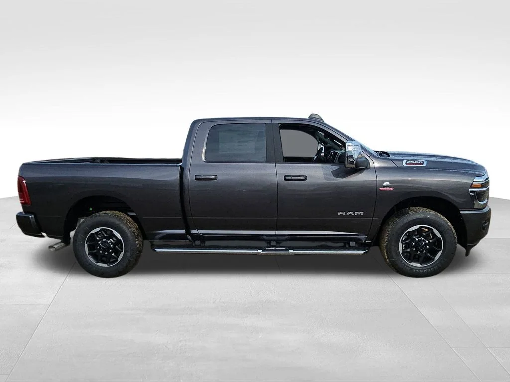 2026 RAM 2500 Laramie - Photo 12
