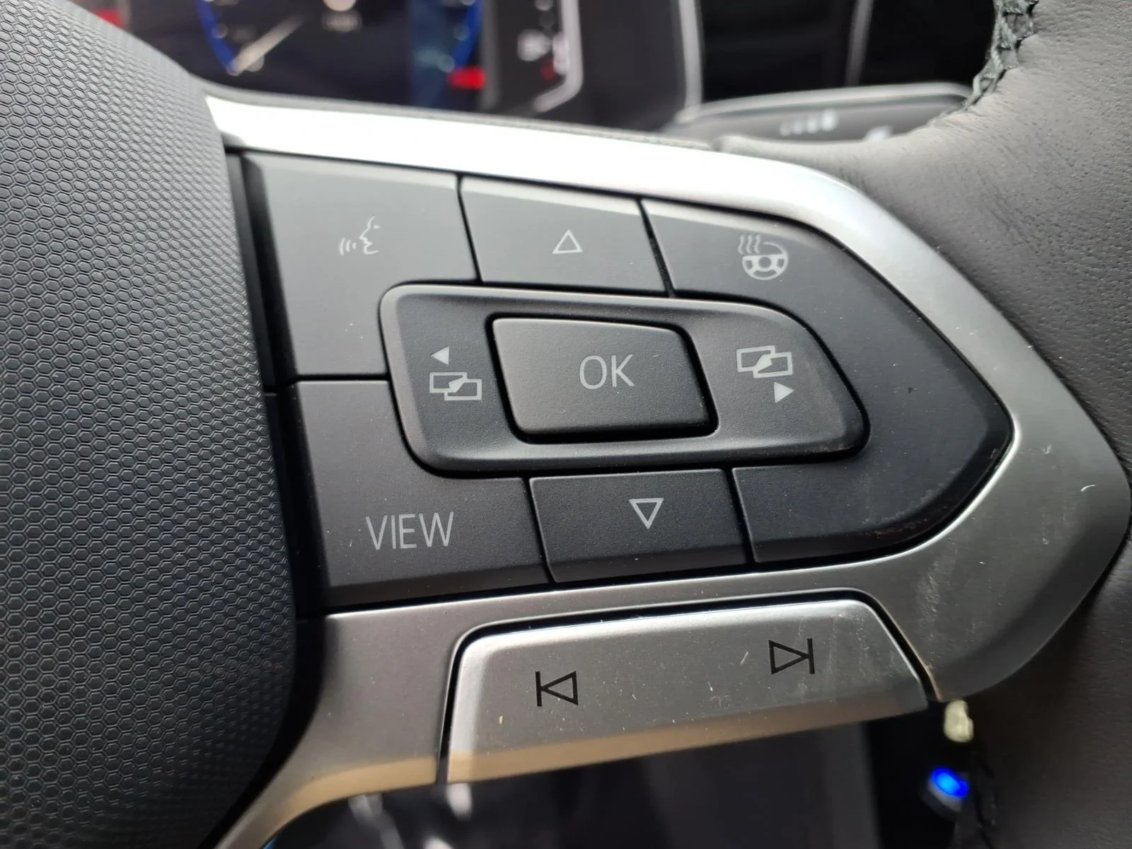New 2026 Monument Gray Volkswagen SEL AUTO image 15