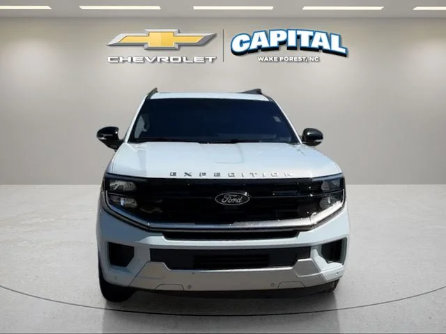 Used 2025 Silver Ford Platinum image 8
